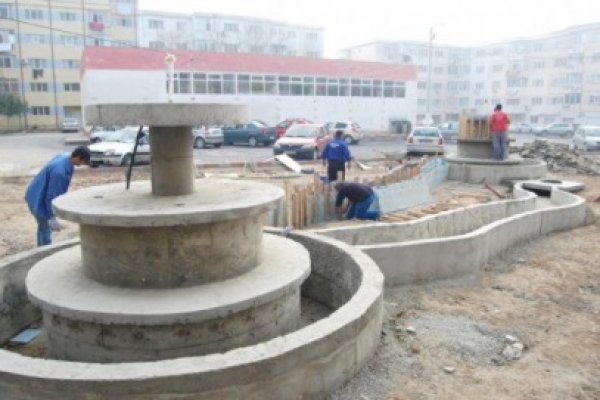 Hoţi de telefoane şi componente de la fântânile arteziene, prinşi la Năvodari